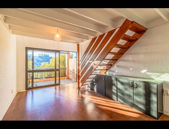 1 BEDROOM SECTIONAL TITLE FOR SALE IN DOUGLASDALE
